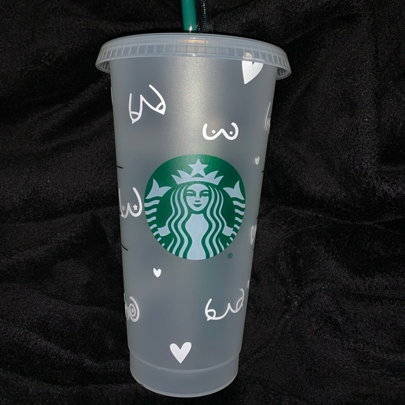 I am selling this 24oz Starbucks Cold Cup! Comes with lid and straw. - Picture 1 of 2